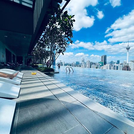 Luxury Suites At Axon Residence Куала-Лумпур Екстер'єр фото