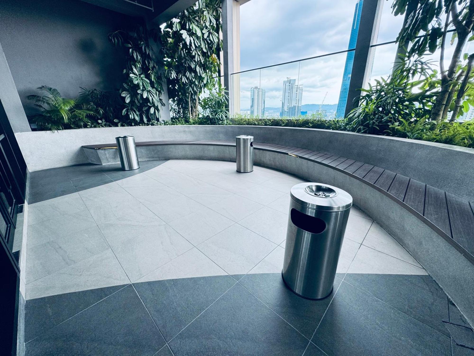 Luxury Suites At Axon Residence Куала-Лумпур Екстер'єр фото