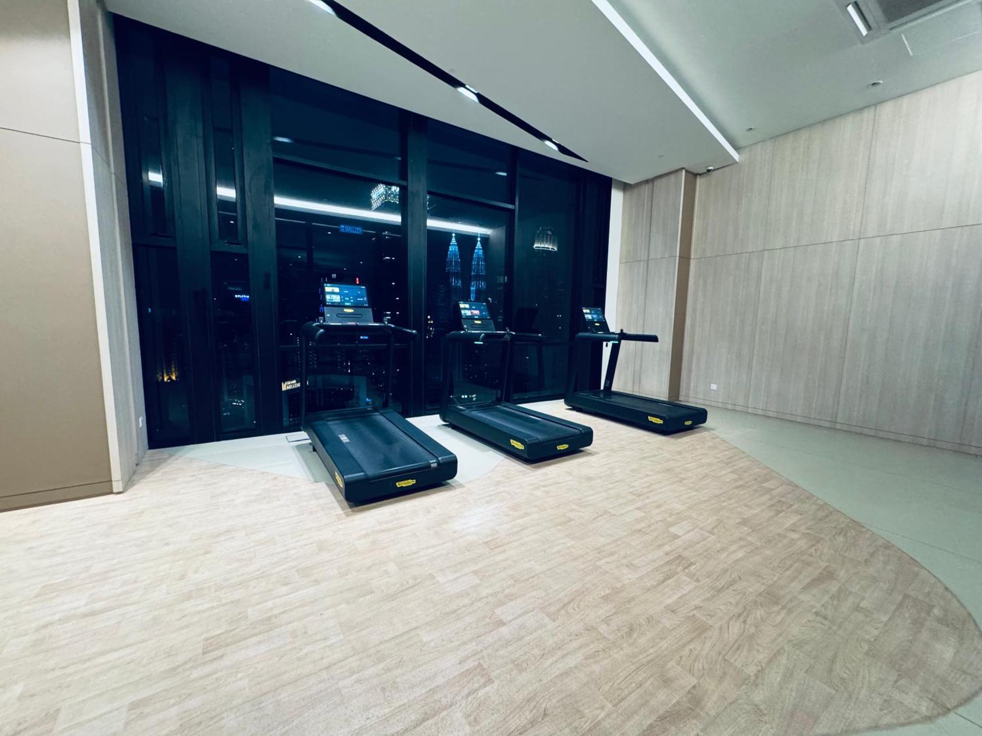 Luxury Suites At Axon Residence Куала-Лумпур Екстер'єр фото
