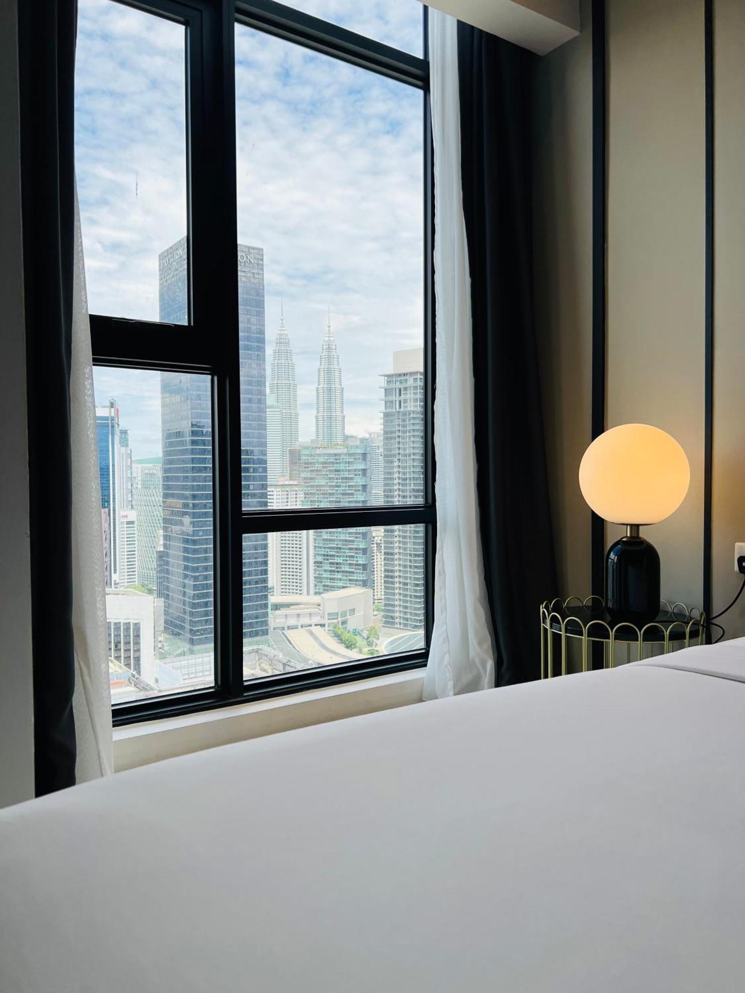 Luxury Suites At Axon Residence Куала-Лумпур Екстер'єр фото