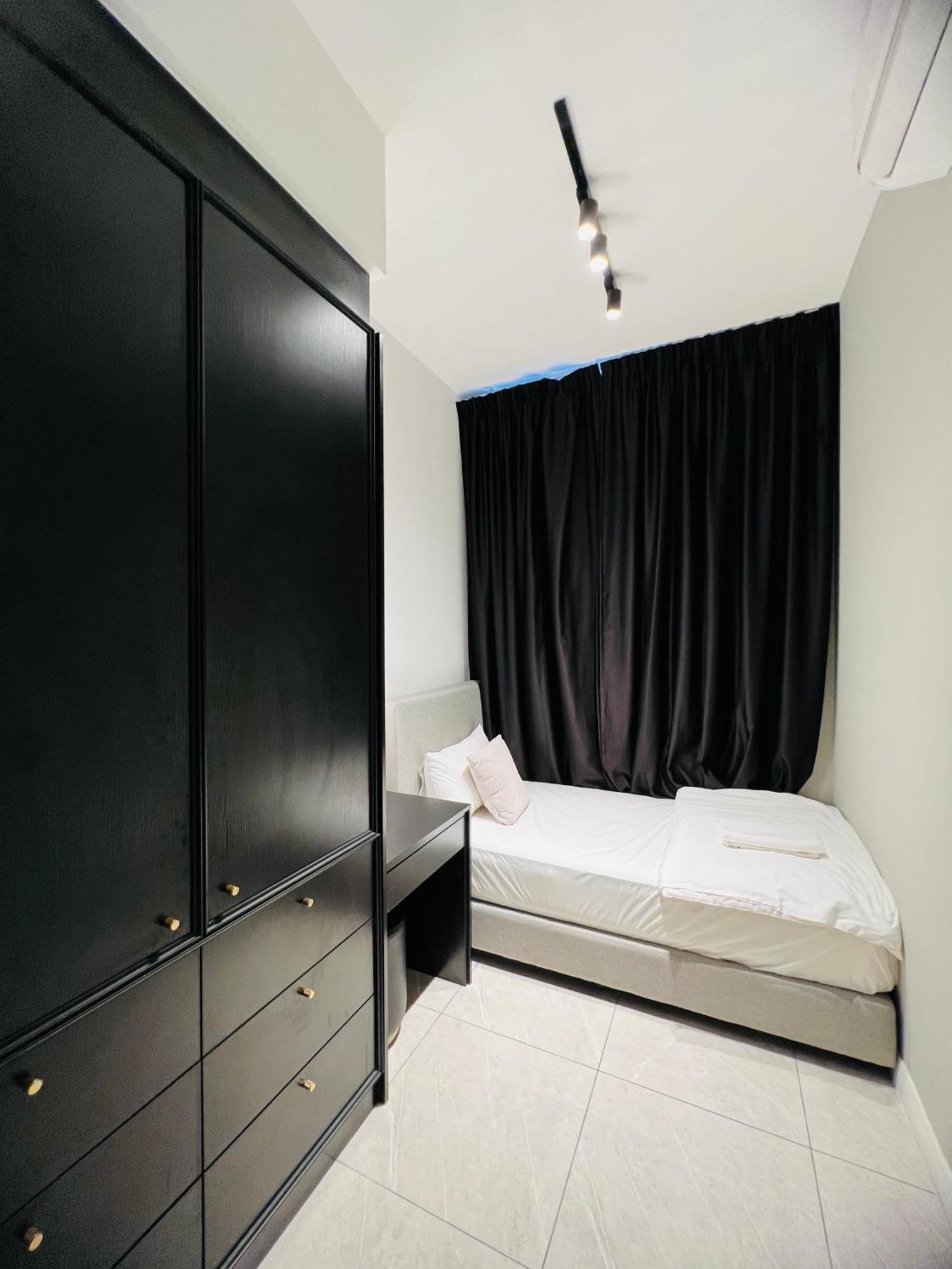 Luxury Suites At Axon Residence Куала-Лумпур Екстер'єр фото